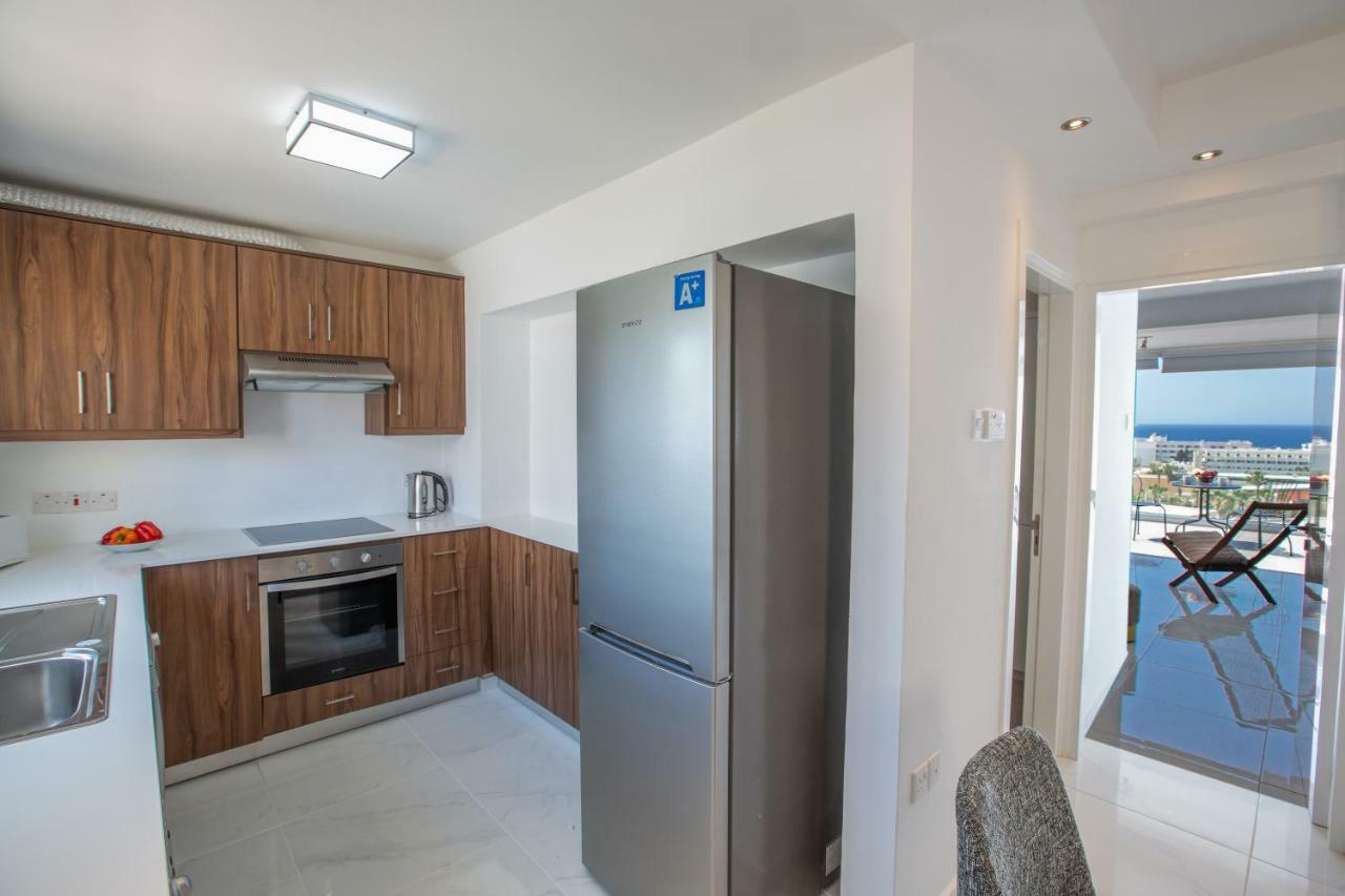 Rio Luxury Apartment アヤナパ エクステリア 写真