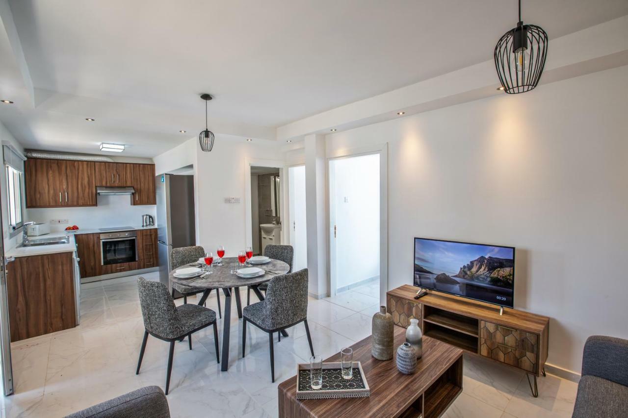 Rio Luxury Apartment アヤナパ エクステリア 写真